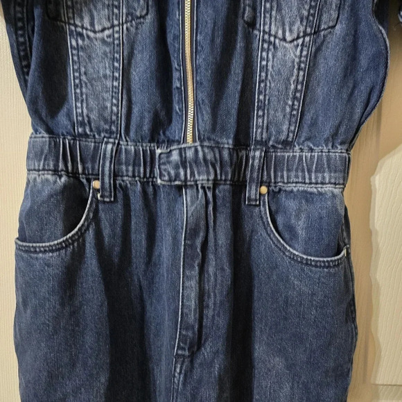 NWT WeWoreWhat Denim Flight Suit in Ludlow, Wide Leg, Zip Front, Size Medium. - Picture 4 of 14